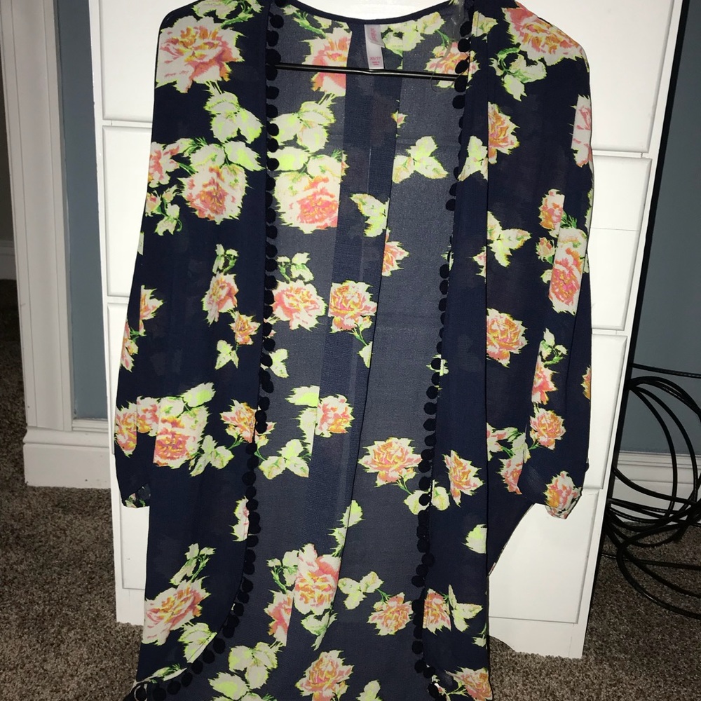 Cardigan with summer flowers